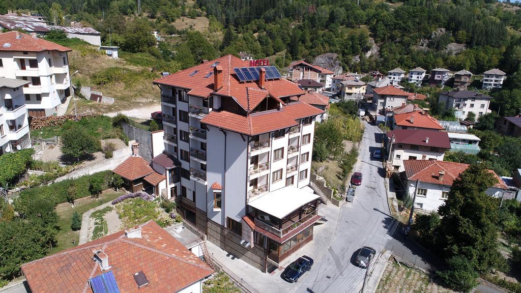 Hotel Uzunski Paşmaklı Dış mekan fotoğraf